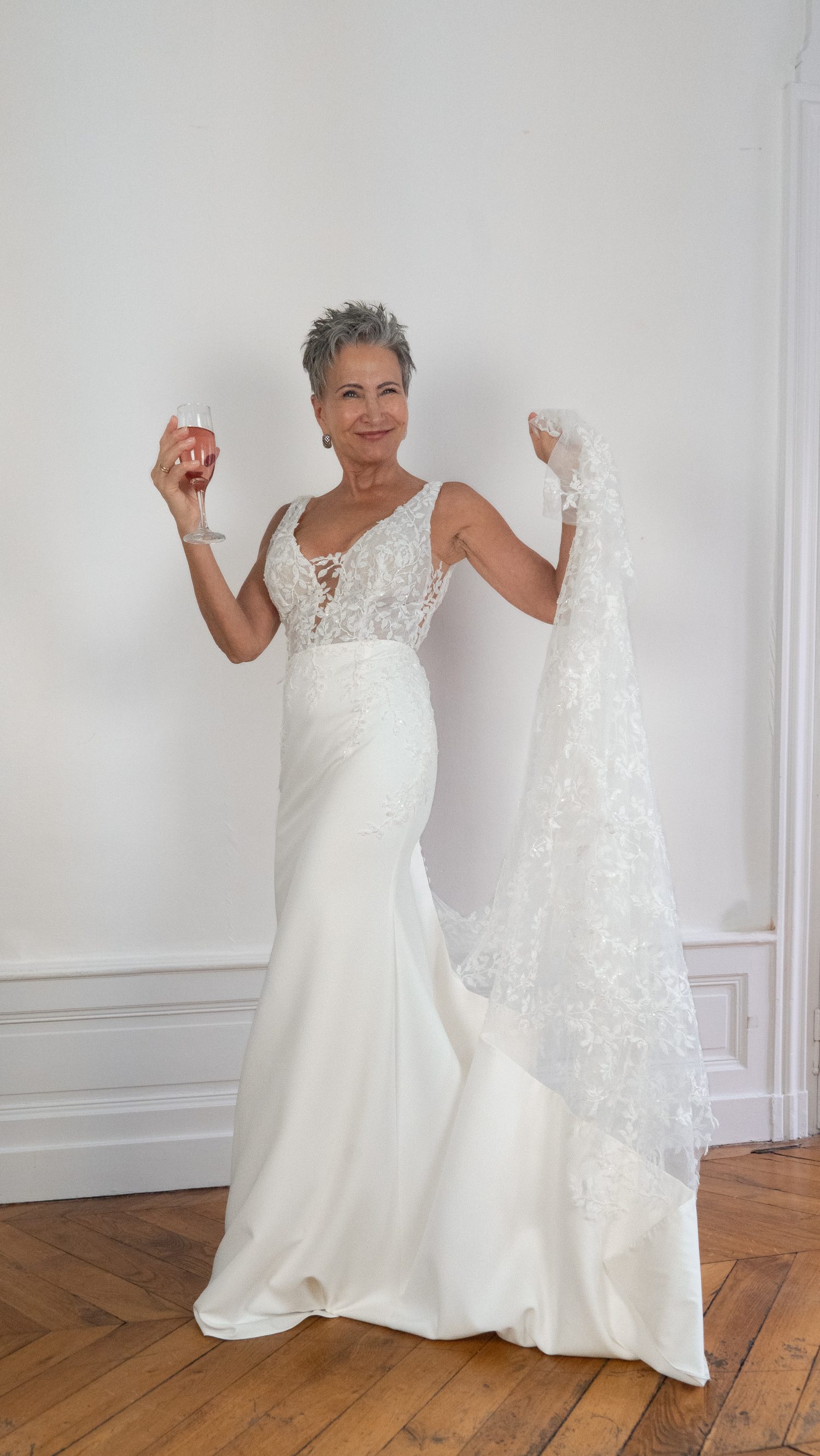 Effervescence - Robe de mariée sirène – Image 3