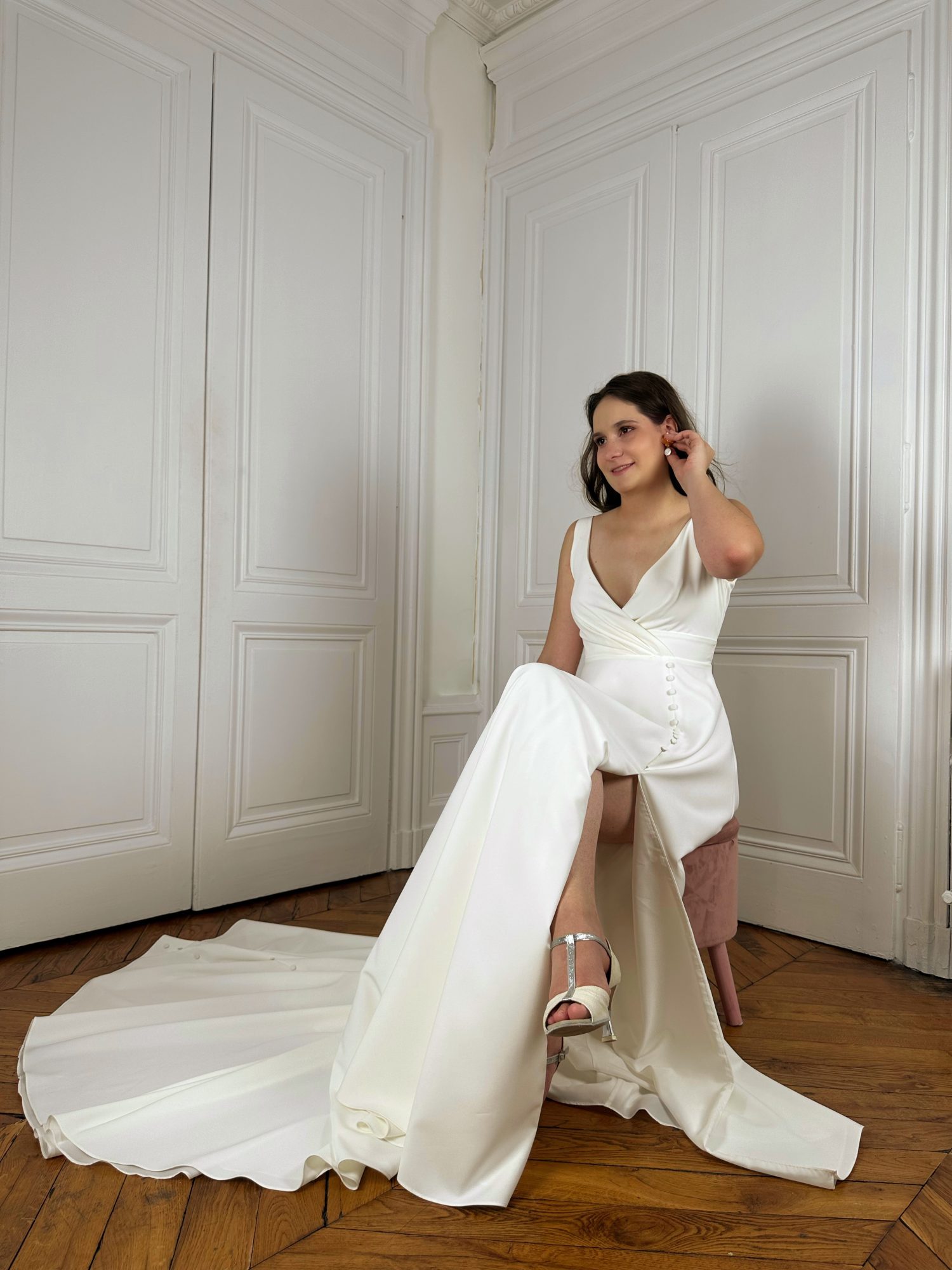 Pure - Robe de mariée simple – Image 3